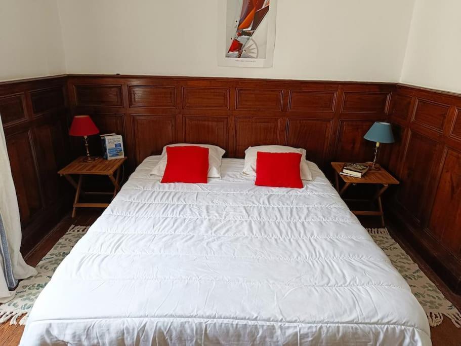 Chez Louisette Centre Ville Et Plages A Pied! Concarneau Bagian luar foto
